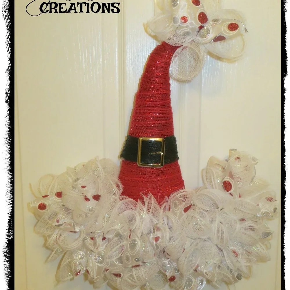 Witch Hat Wreath - Santa